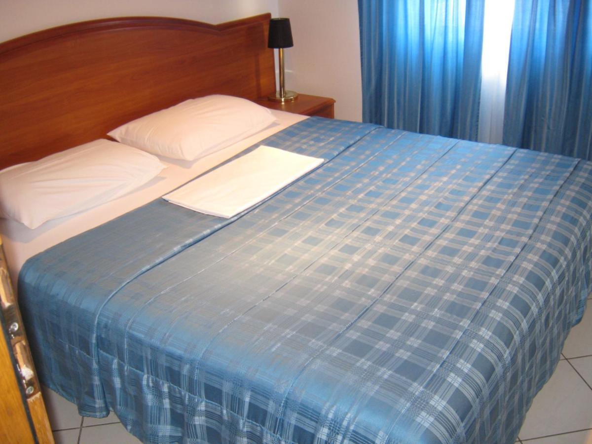 Hotel Aquamarin Budva Szoba fotó